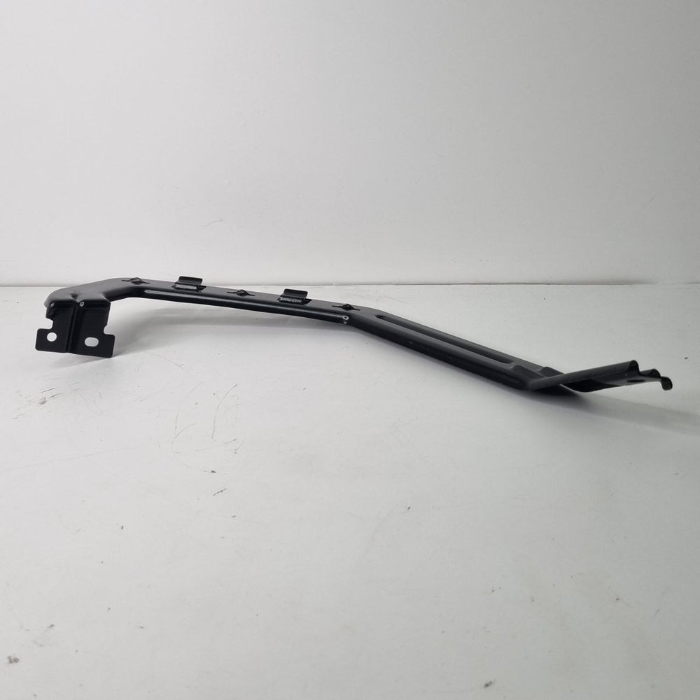 Suporte Parachoque Dianteiro Inferior Direito Hyundai HB20 2013/2019 Novo