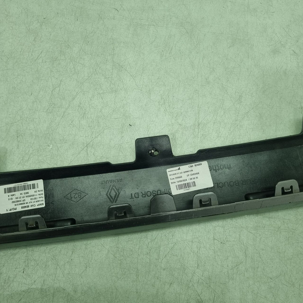 Spoiler Tras Renault Fluence 2011/2024 Usado