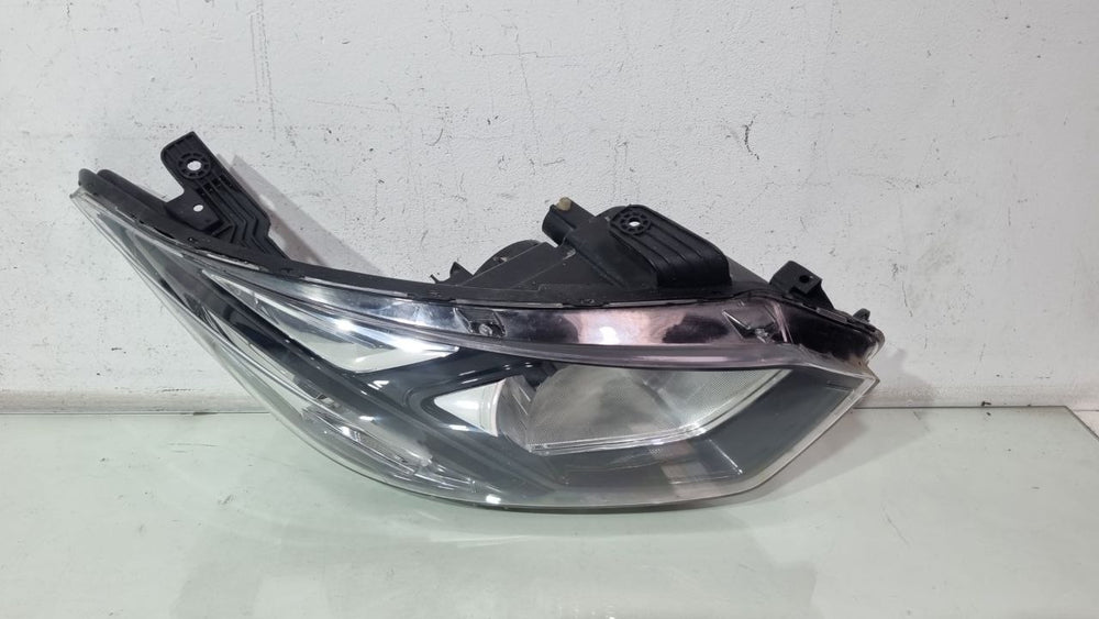 Farol Diant Dir GM Onix 2017/2020 Usado
