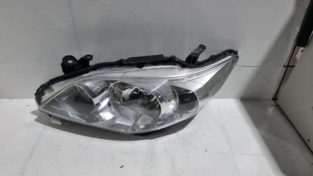 Farol Diant Esq Toyota Corolla 2012/2014 Usado