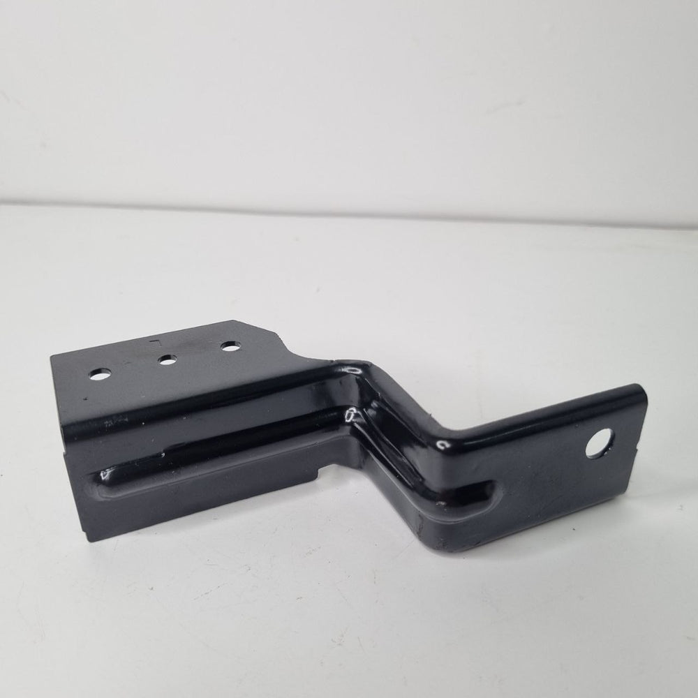 Suporte Farol Dianteiro Esquerdo Nissan Versa 2016/2020 Novo