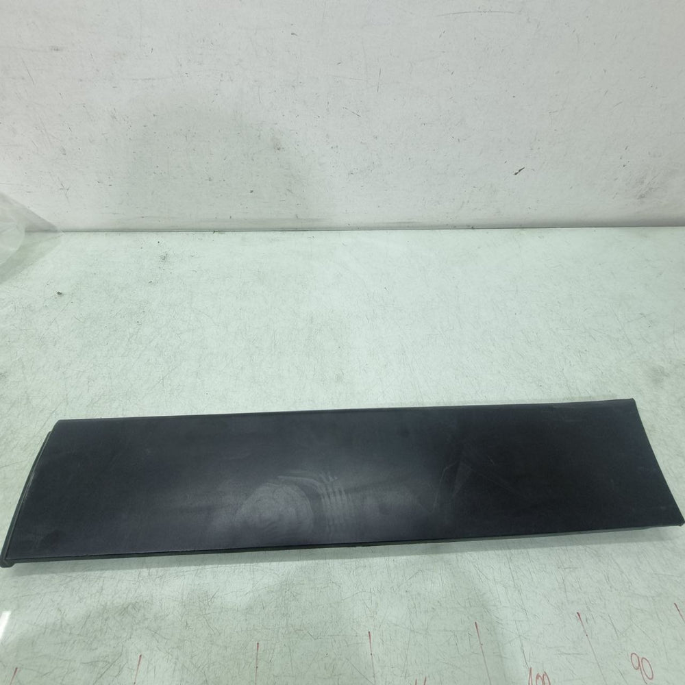 Friso Porta Tras Esq Suzuki SX4 2013/2017 Usado