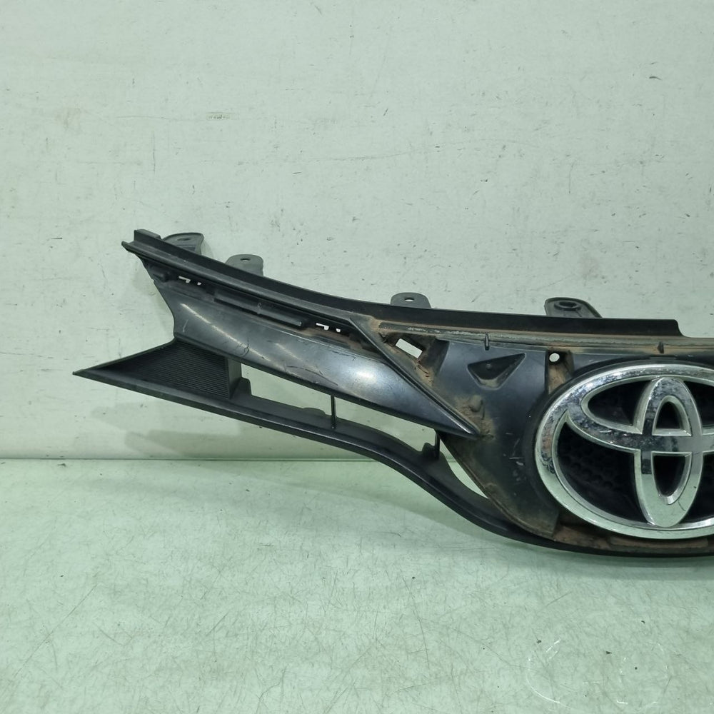 Grade Diant Toyota Yaris 2018/2023 Usada
