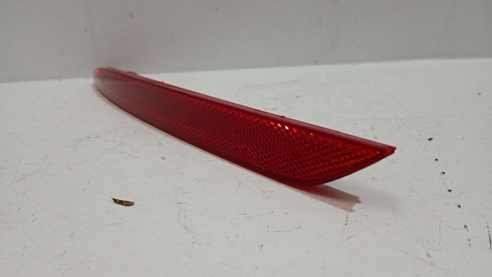 Refletor Tras Esq Geely EX2 2025/2026 Usado