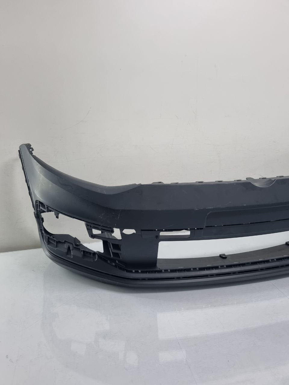 Para-choque Dianteiro VW CrossFox 2015/2021 Novo