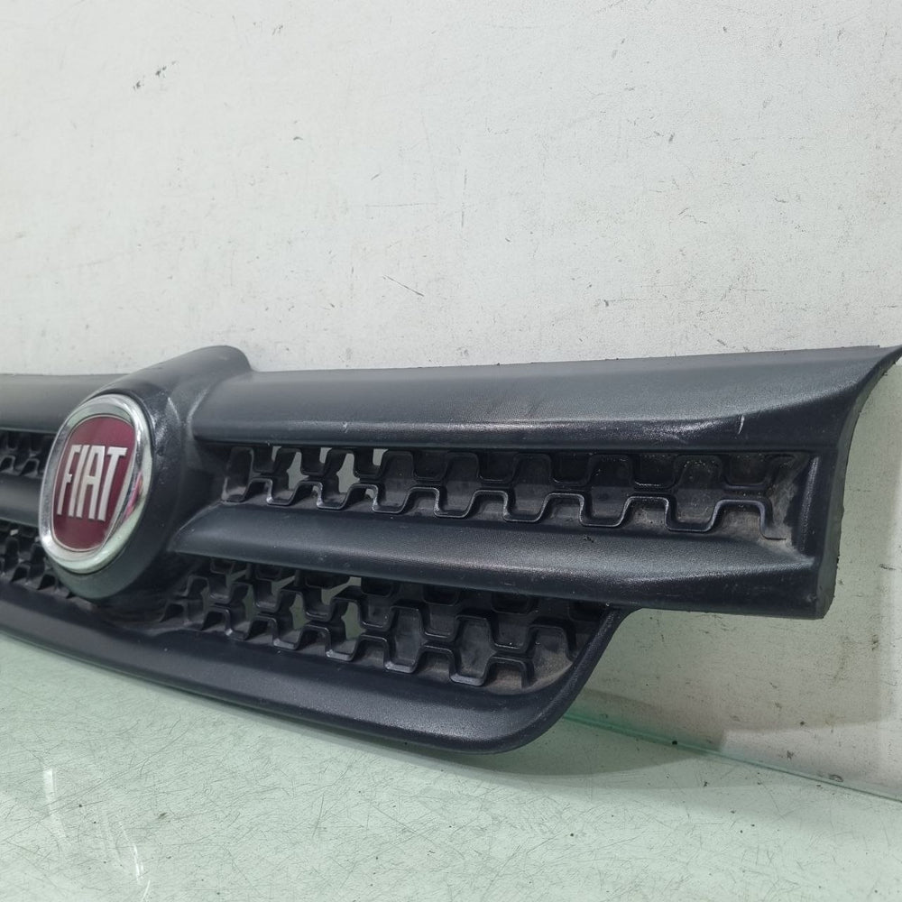 Grade Sup Diant Fiat Uno Drive 2016/2021 Usada
