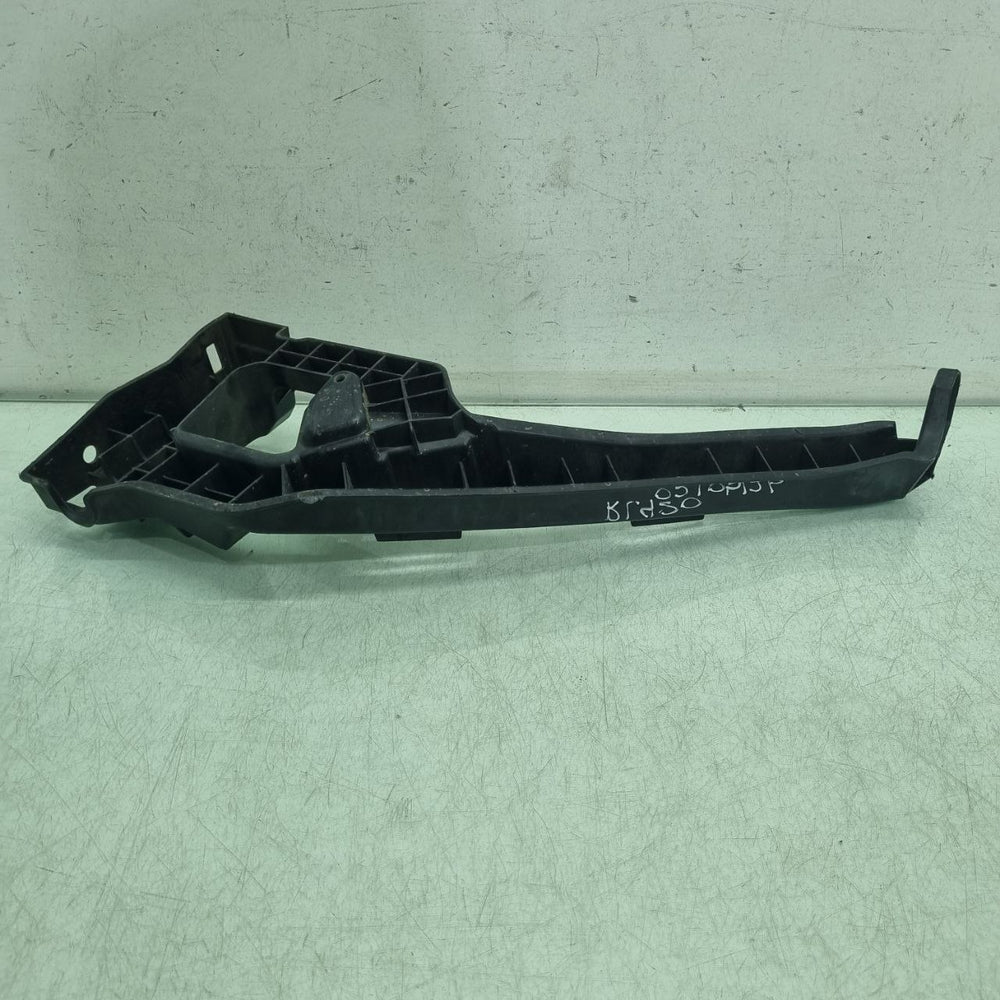 Guia Farol Diant Dir Honda HRV 2019/2022 Usado