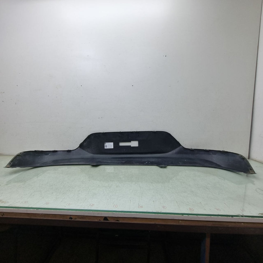 Spoiler Tras GM Chevrolet Onix Hatch 2022/2025 Usado