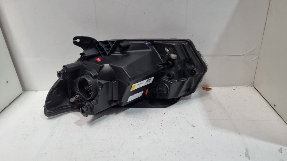 Farol Dianteiro Direito VW Gol G8 2018/2023 Usado