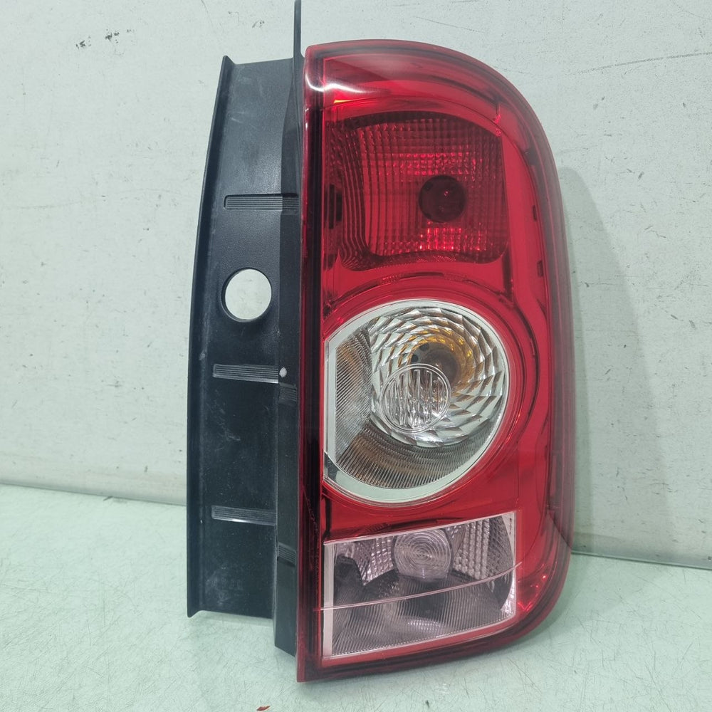 Lanterna Tras Dir Renault Duster 2011/2015 Usada