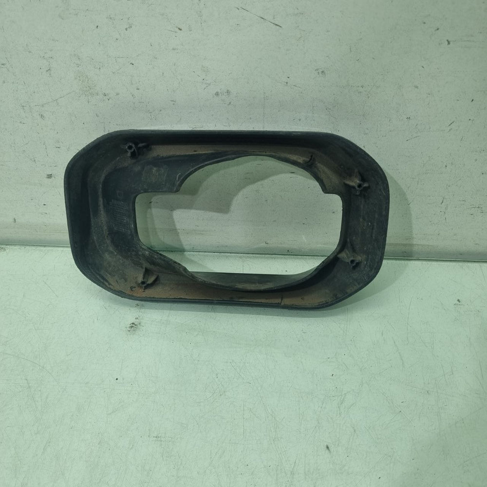 Moldura Farol Milha Sup Dir Renault Duster 20/24