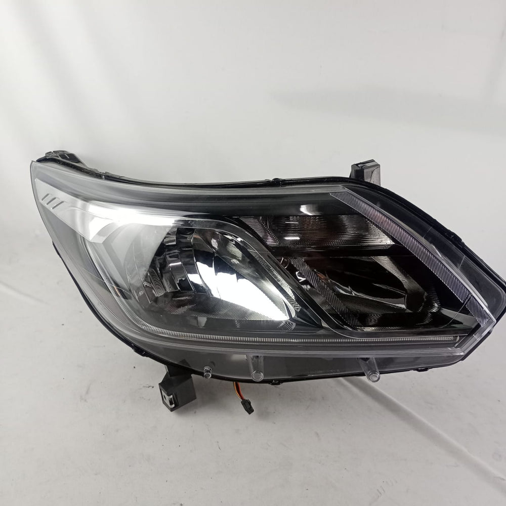 Farol Diant Dir GM S10 2017/2024 Novo