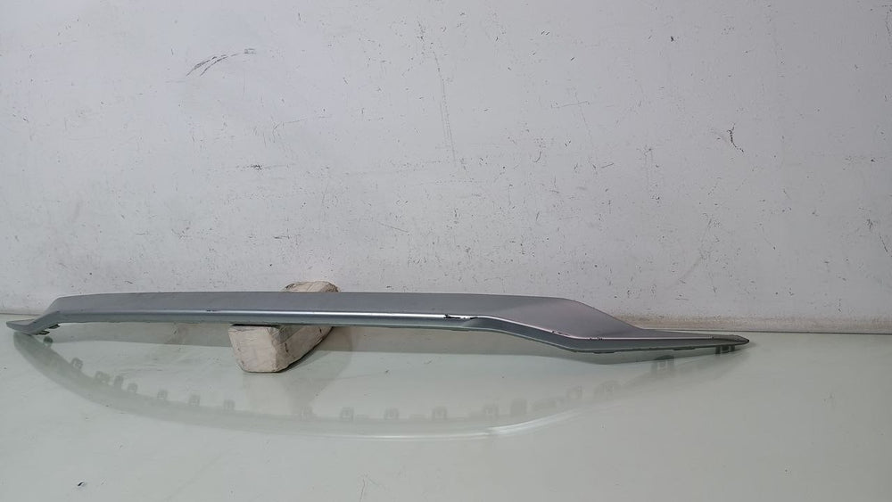 Moldura Tras Para-choque Renault Kardian 2024/2025 Usada