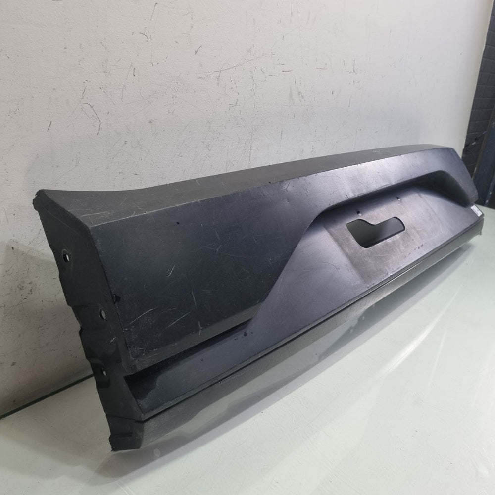 Friso Tras Central Renault Sandero Stepway 17/22 Usado