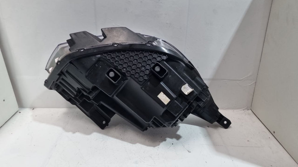 Farol Dianteiro Esquerdo Hyundai HB20 2023/2025 Usado