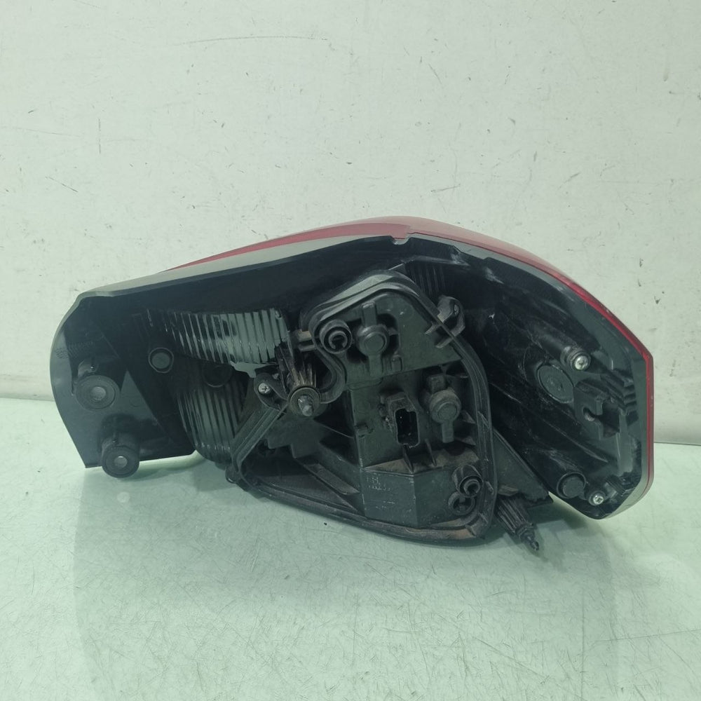 Lanterna Traseira Esquerda Citroen C3 2023/2025 Original