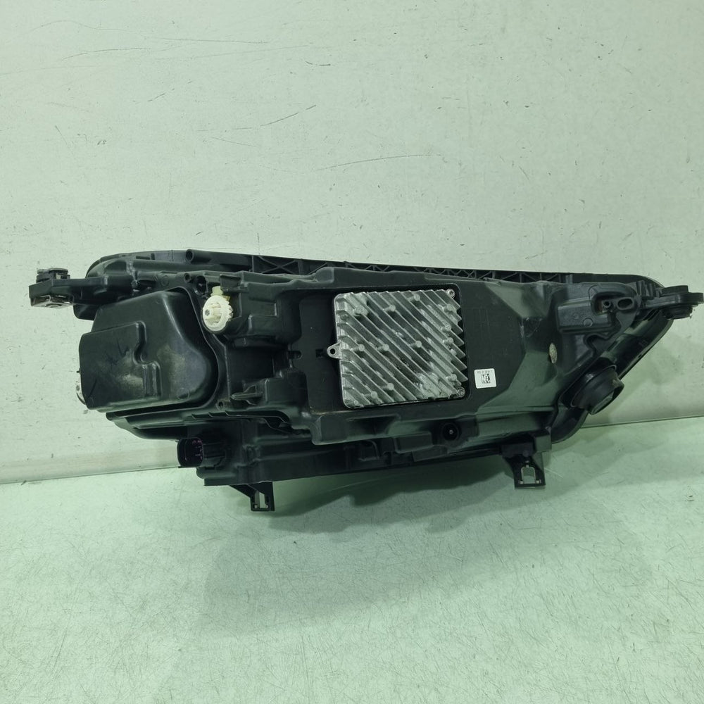 Farol Diant Esq Audi Q5 2021/2024 Usado