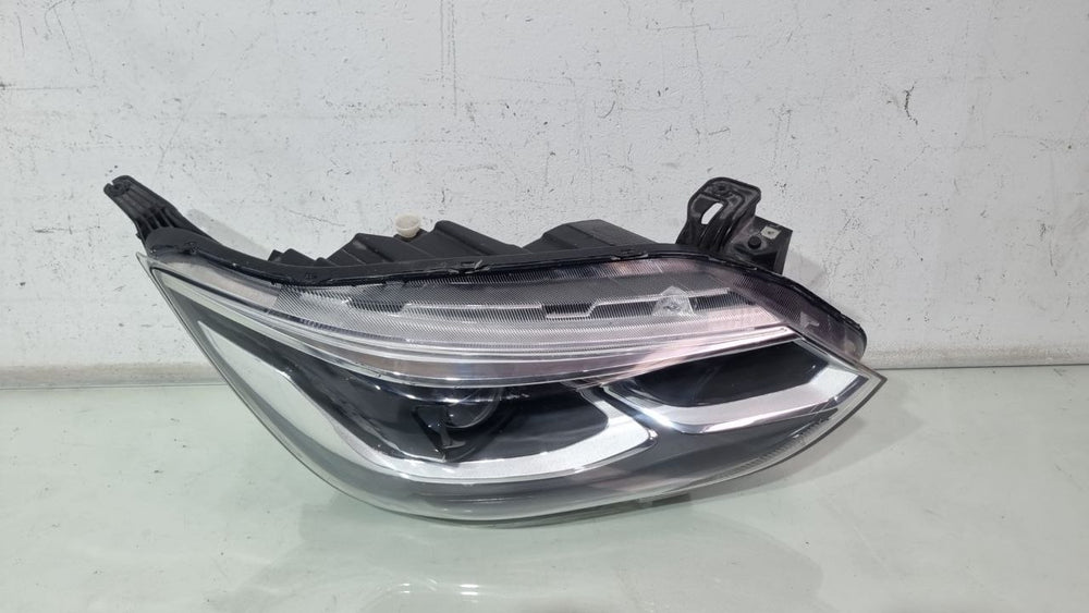 Farol Diant Dir GM Onix 2020/2024 Usado