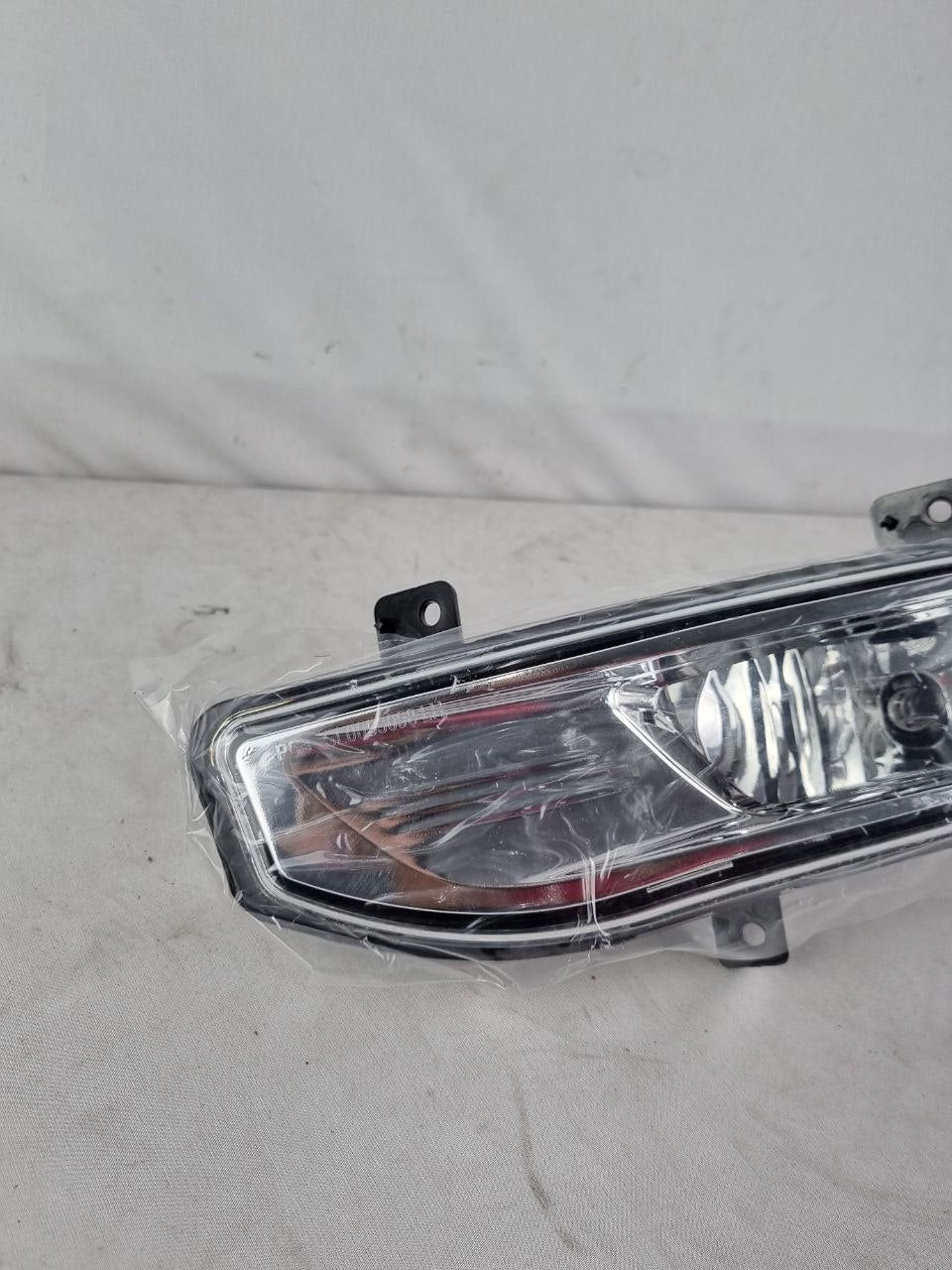 Farol de Milha Dianteiro Esquerdo Nissan Kicks 2017/2022 Novo