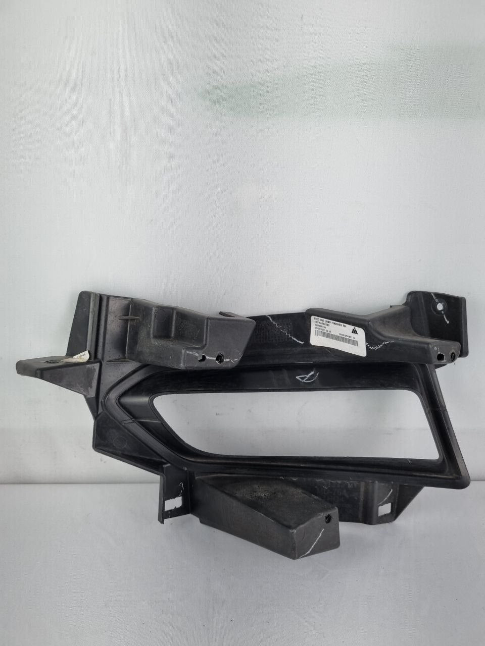 Moldura Farol Milha Direita Nissan Versa 2020/2022 Nova