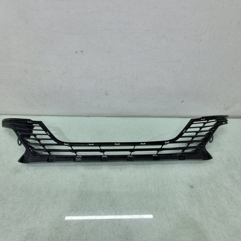 Grade Inf Parachoque Toyota Camry 2018/2022 Usada