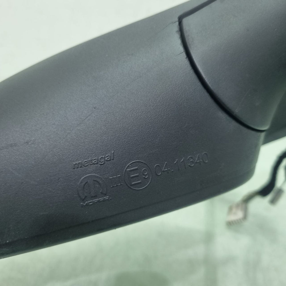 Retrovisor Esq Fiat Moby 2016/2025 Usado