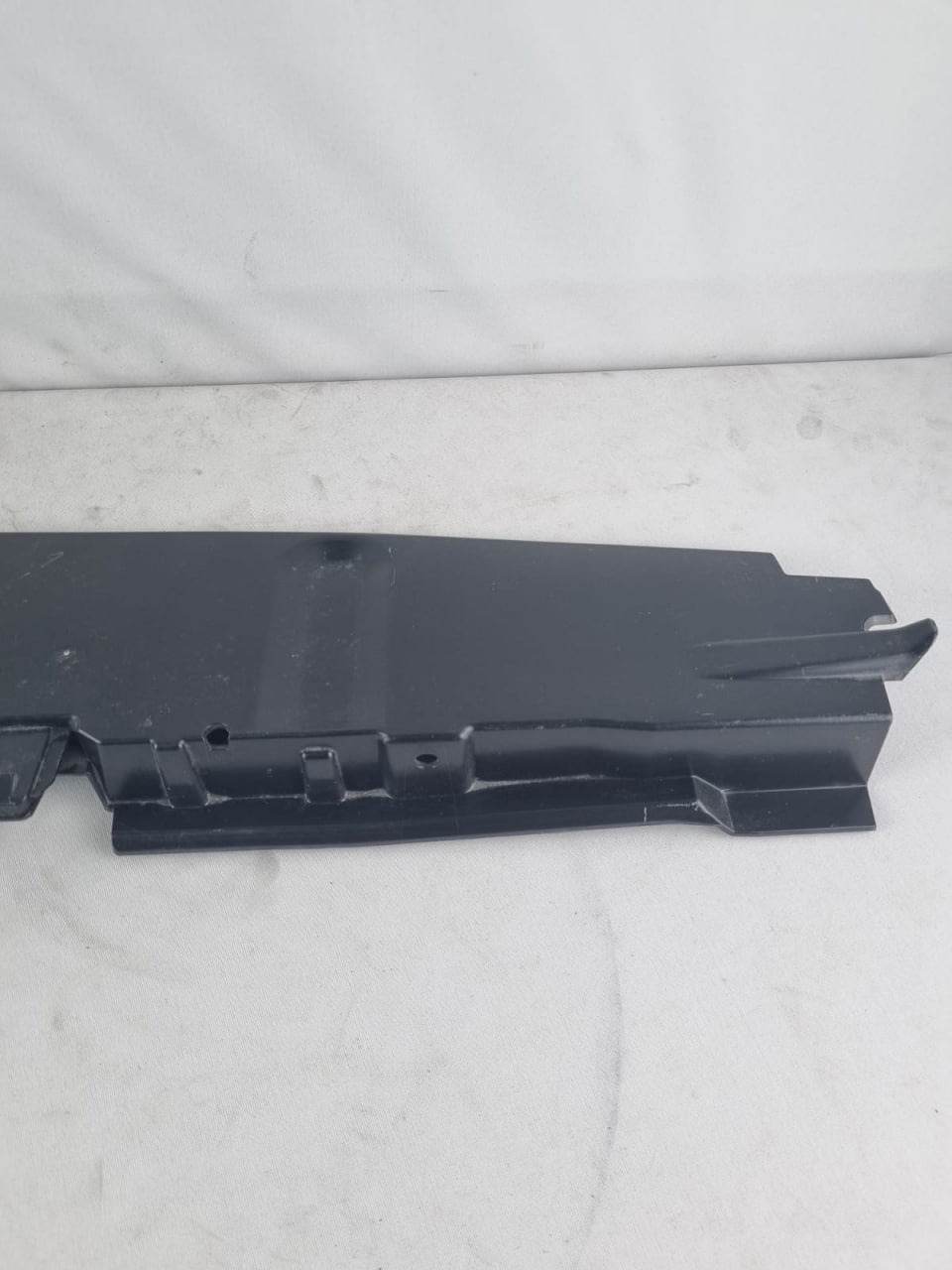 Defletor Sup Radiador Peugeot 208 2013/2024 Novo