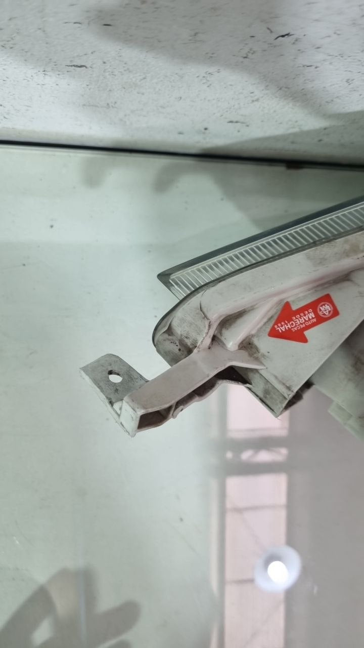 Farol Dir Toyota Etios 2014/2018 Usado