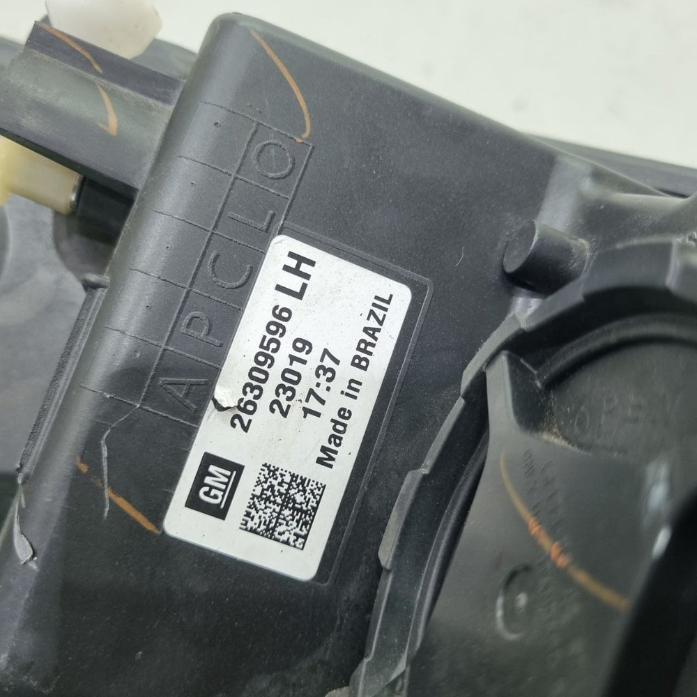 Farol Diant Esq GM Onix Turbo 2020/2024 Usado