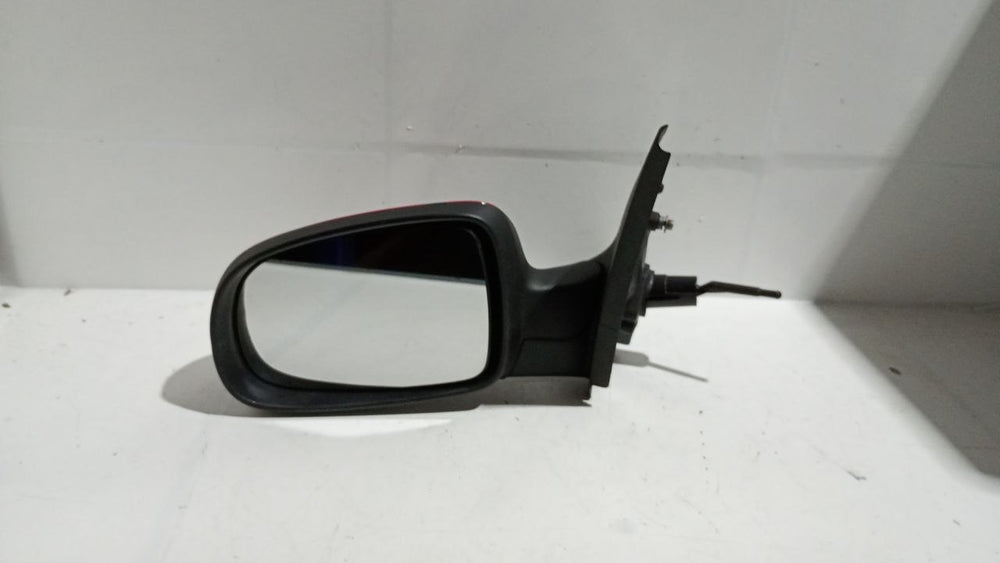 Retrovisor Dianteiro Esquerdo Chevrolet Corsa 2004/2012 Usado