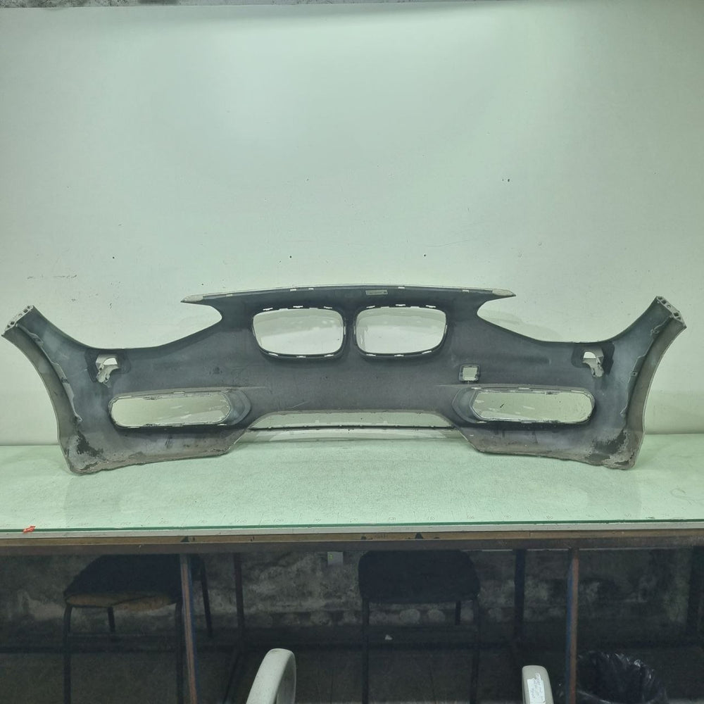 Para-choque Diant BMW Serie 3 F30 2012/2019 Usado