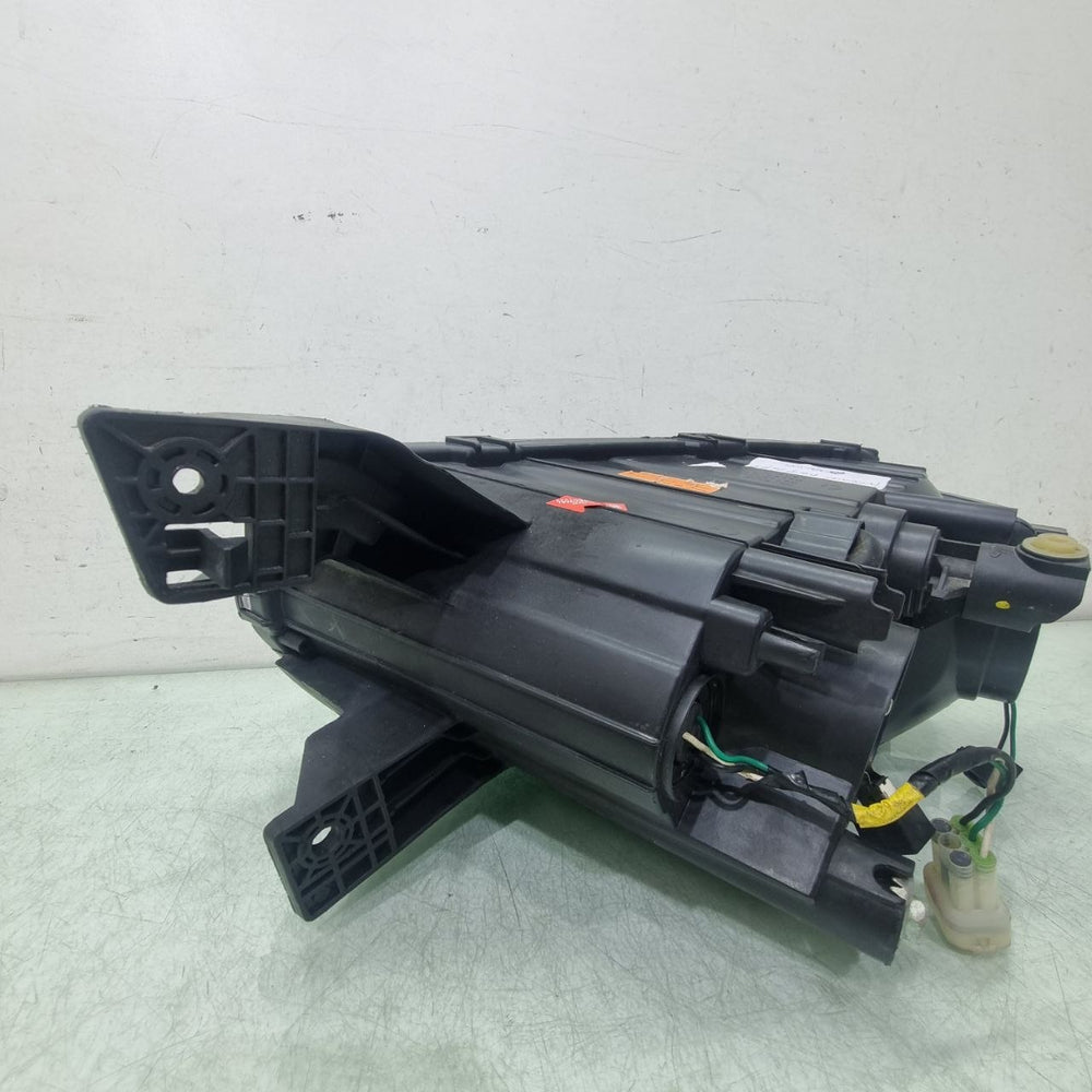 Farol Diant Dir Renault Logan 2022/2025 Usado