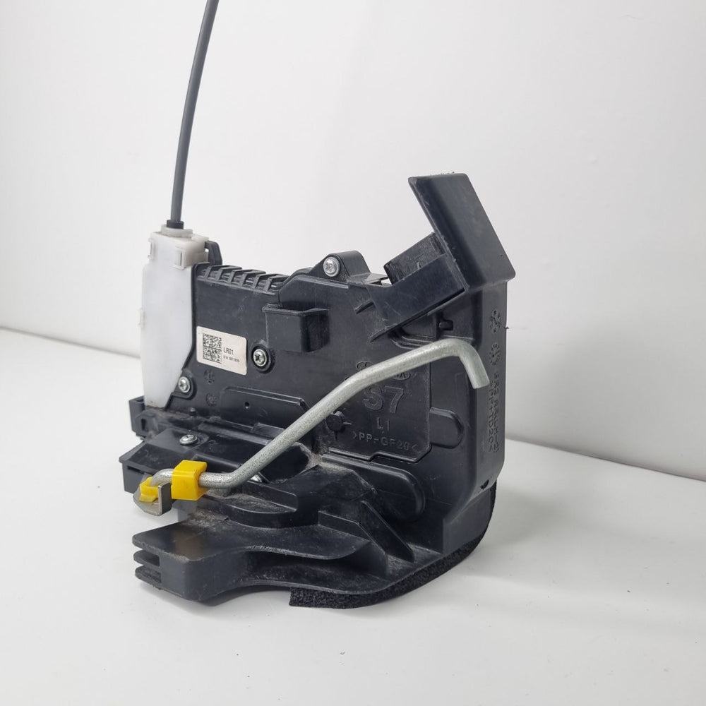 Fechadura Porta Traseira Esquerda Hyundai HB20 2013/2019 Usada