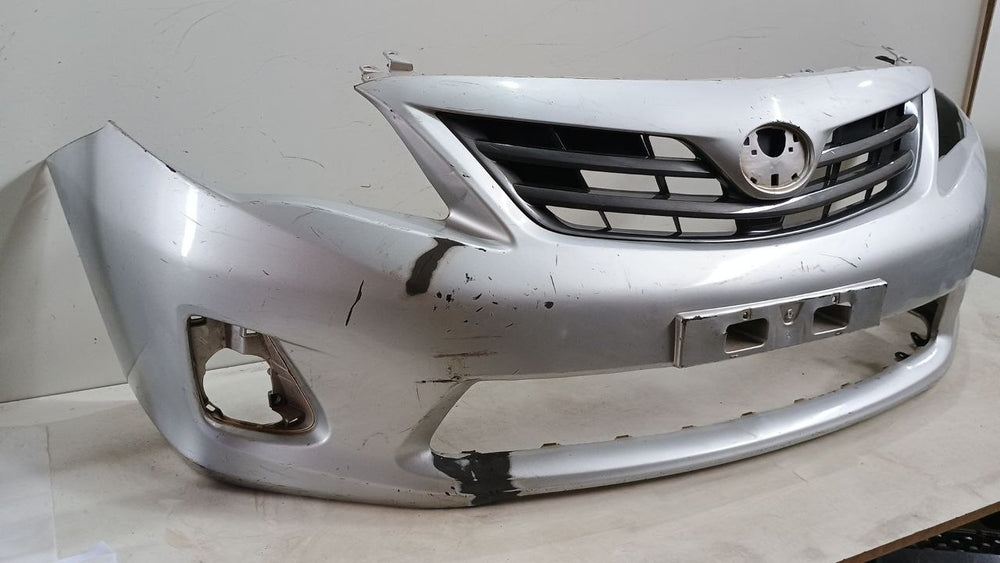 Para-choque Diant Toyota Corolla 2008/2014 Usado