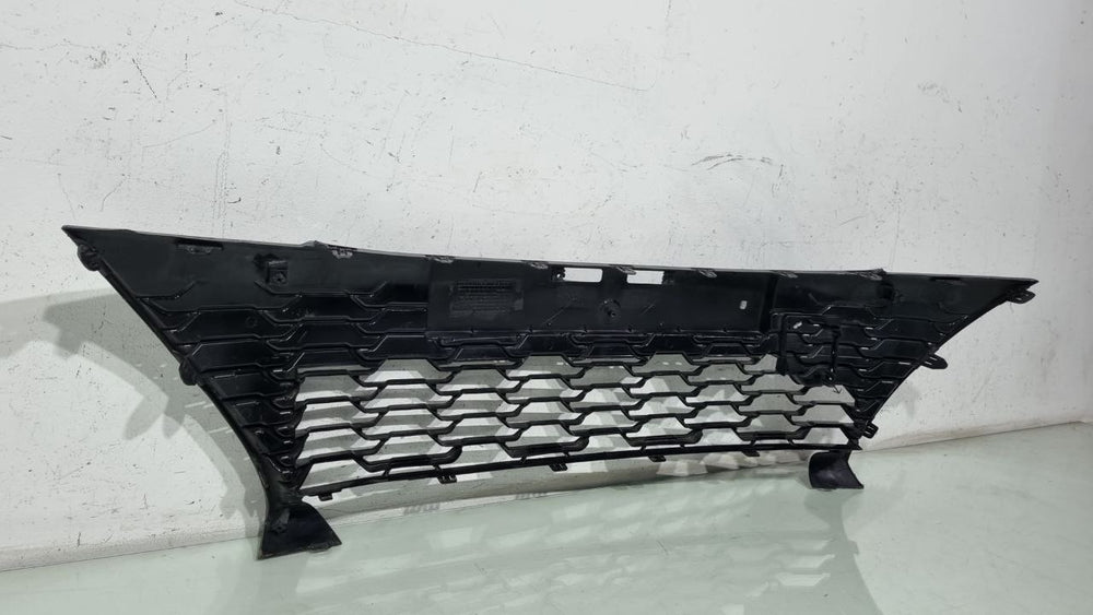 Grade Inferior Toyota Yaris 2018/2022 Usado