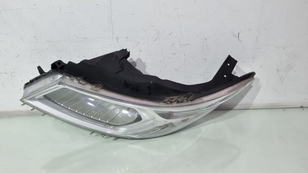 Farol Diant Esq GM Onix 2013/2020 Usado