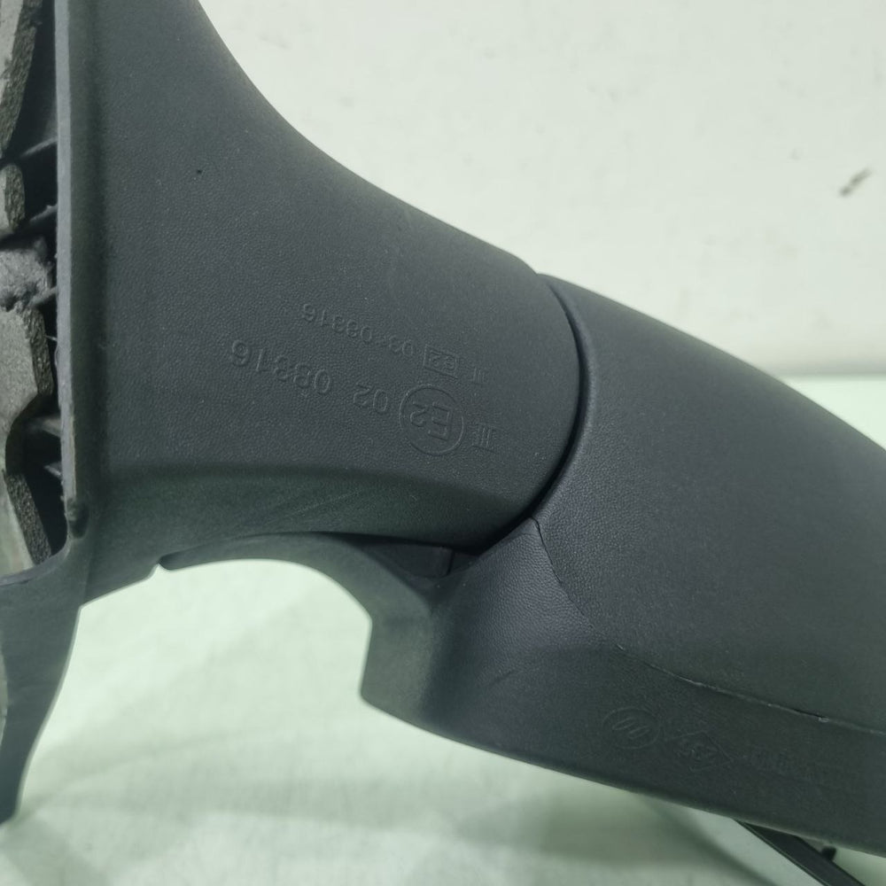 Espelho Retrovisor Esq Renault Clio 2012/2016 Usado