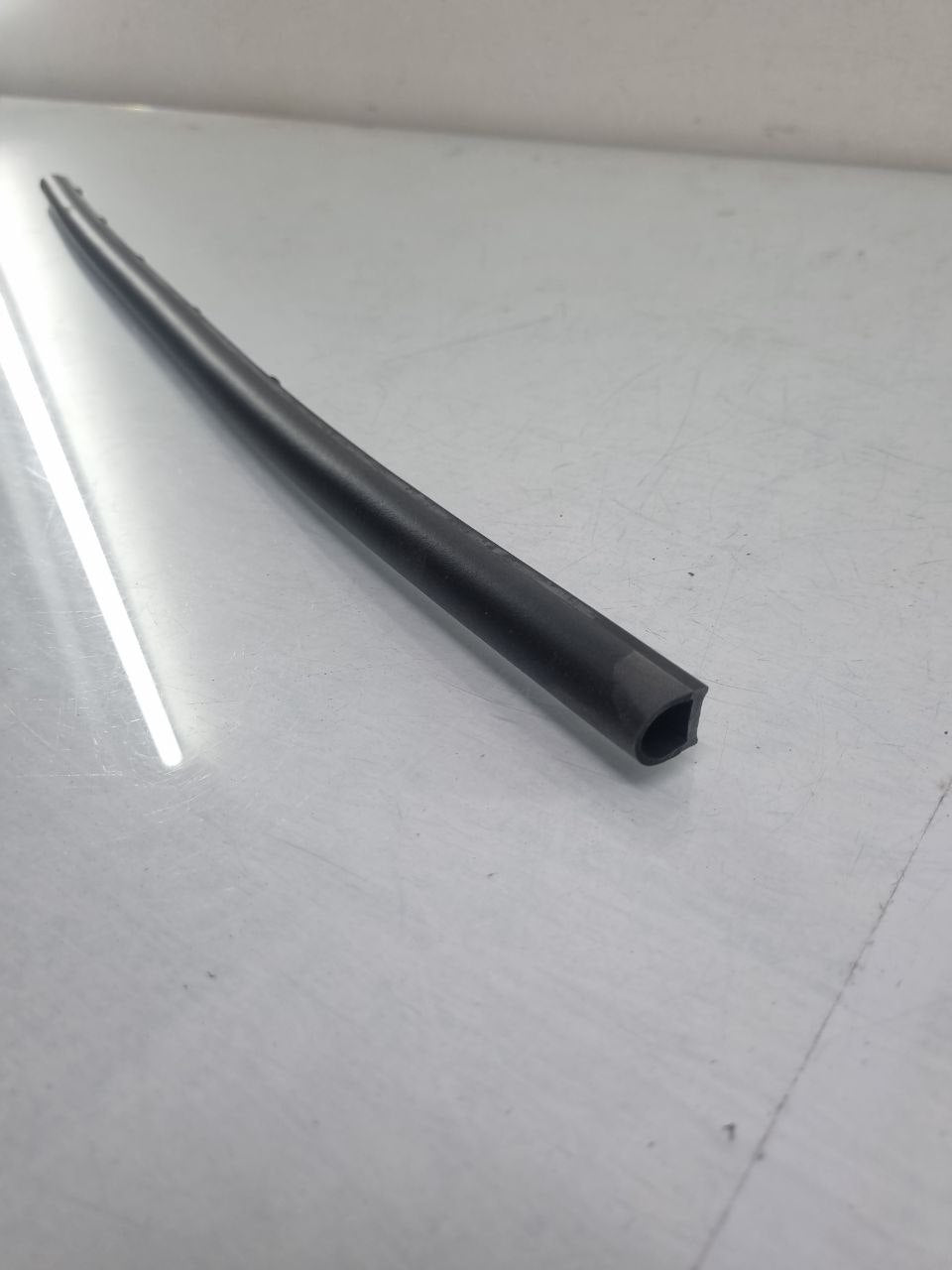 Borracha Vedação Capô VW Golf 2014/2021 Nova