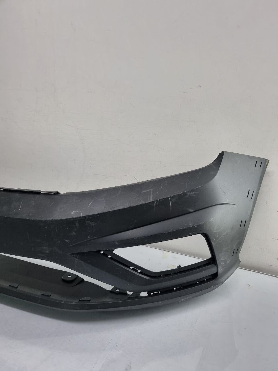 Parachoque Dianteiro Volkswagen Saveiro Robust G8 2018/2023 Original