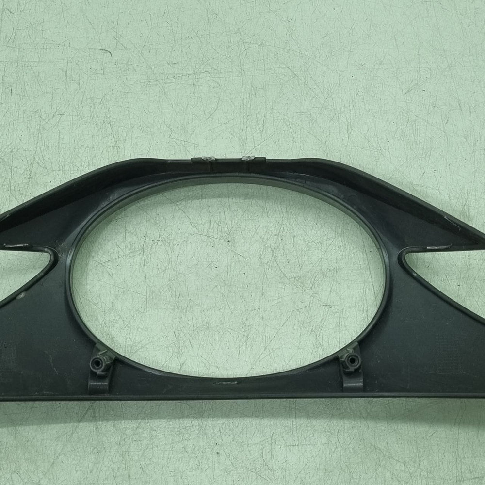 Moldura Grade Diant Toyota Yaris 2022/2025 Usado