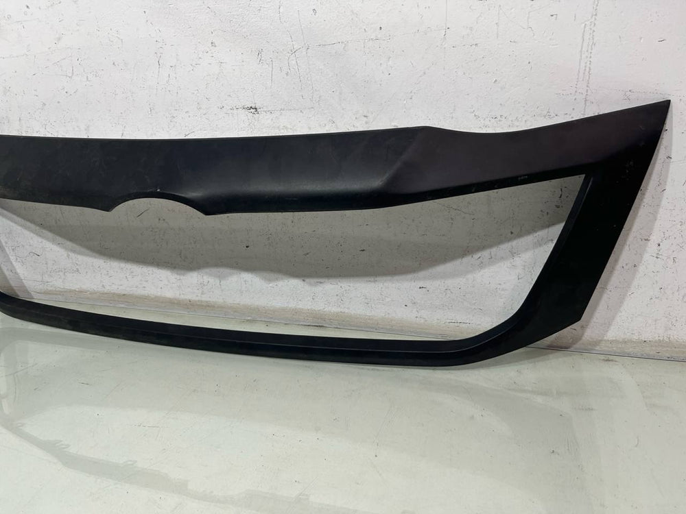 Moldura Grade Radiador Toyota Hilux 2011/2015 Usada