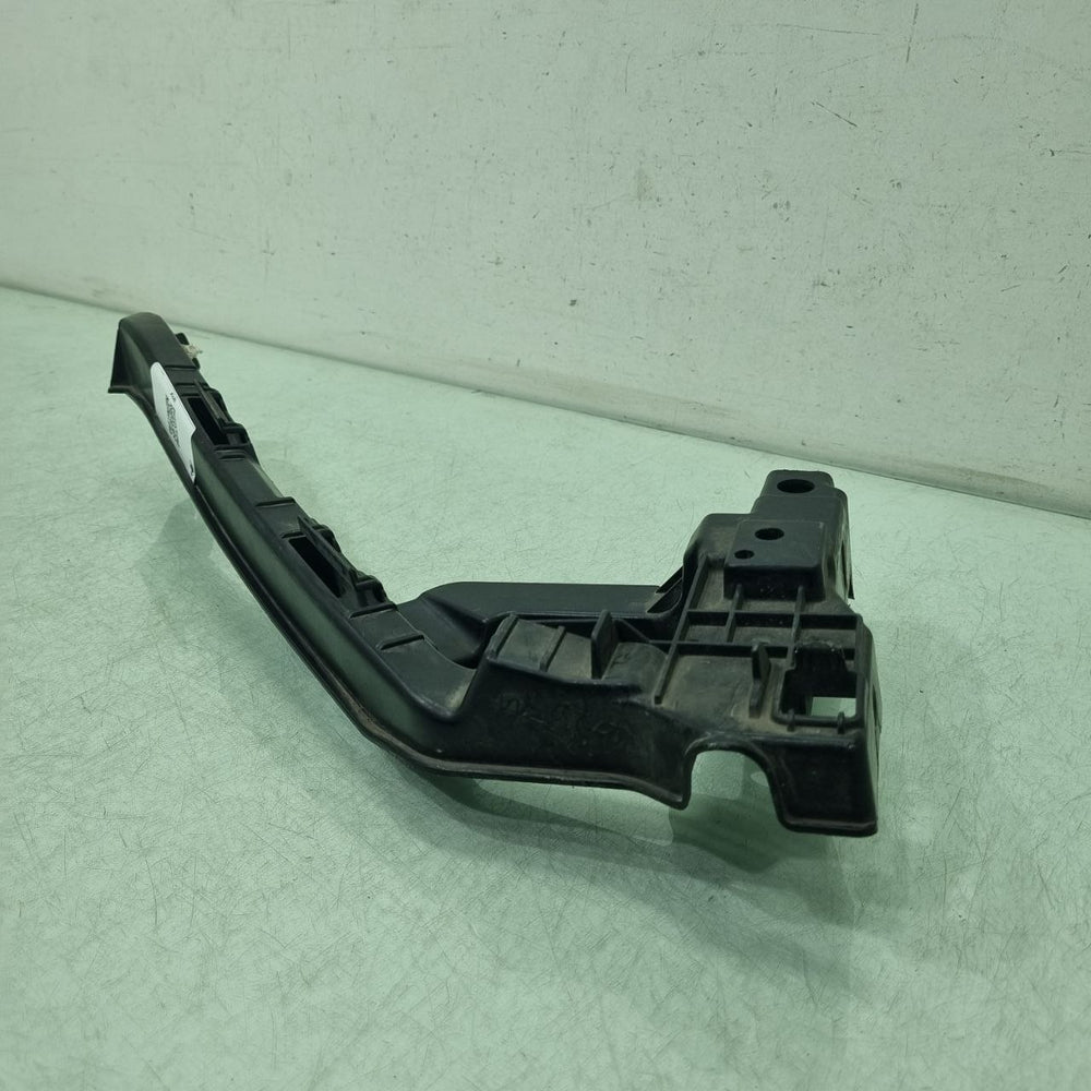 Guia Parachoque Diant Esq Honda HR-V 2015/2021
