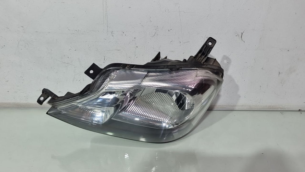 Farol Esq Toyota Etios 2013/2021 Usado