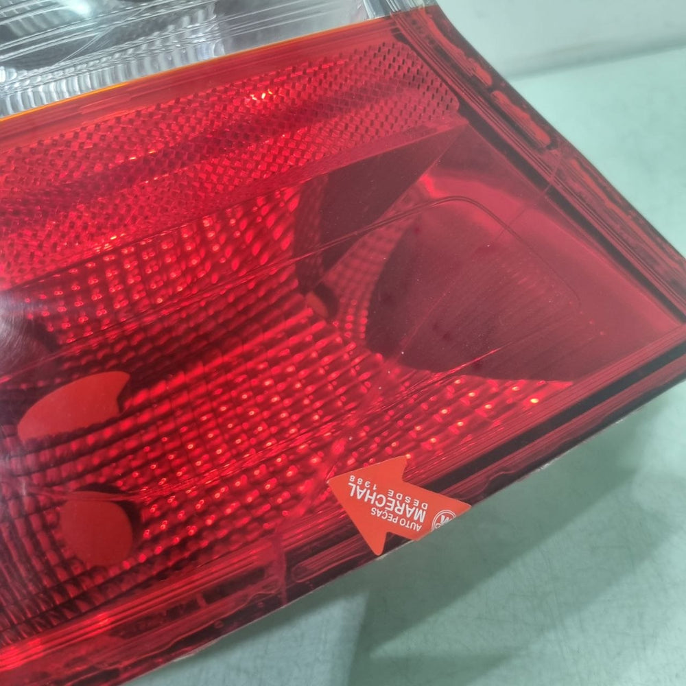 Lanterna Tras Esq Ford Ka Sedan 2015/2018 Usada