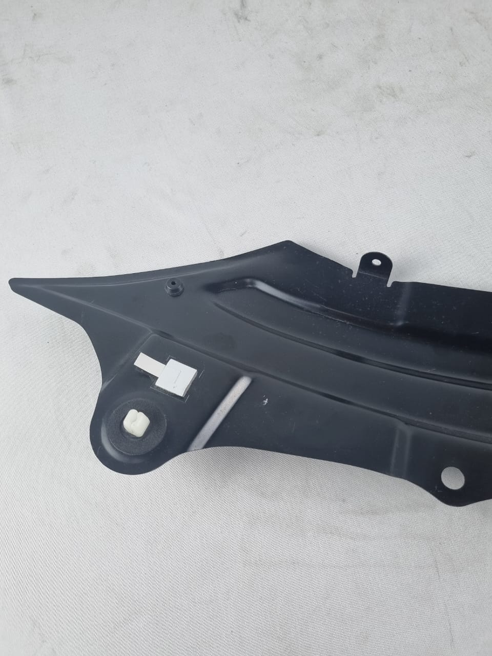 Reforco Abertura Tras Esq Toyota Yaris 2018/2023 Novo