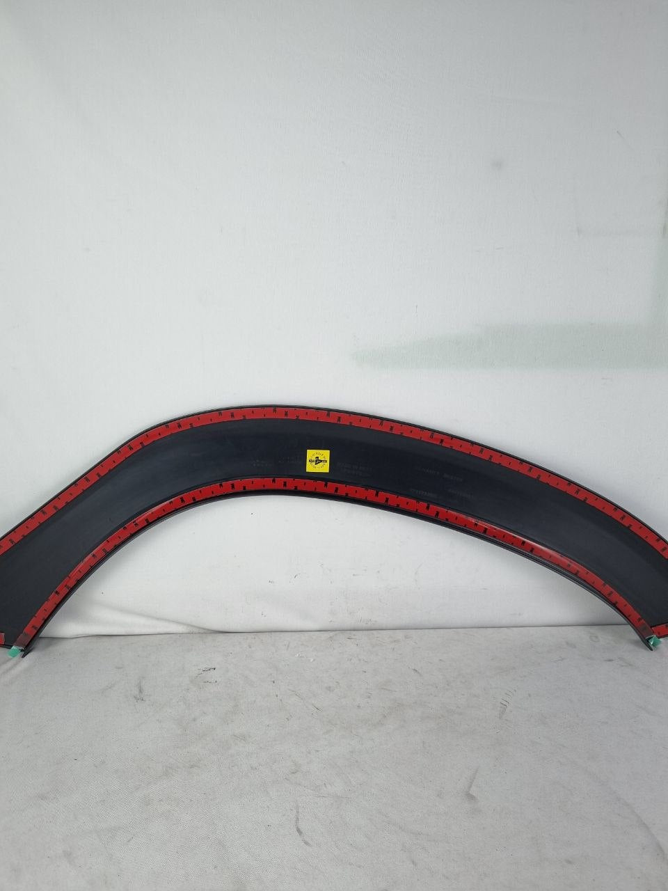 Moldura Paralama Traseiro Esquerdo Renault Duster 2021/2026 Nova