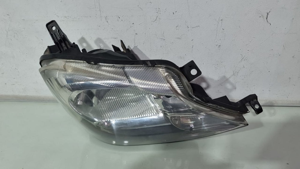 Farol Dir Toyota Etios 2013/2021 Usado