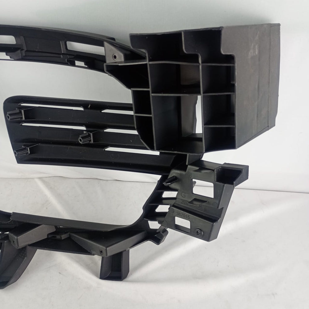 Moldura Farol Milha Esq Renault Captur 2017/2022