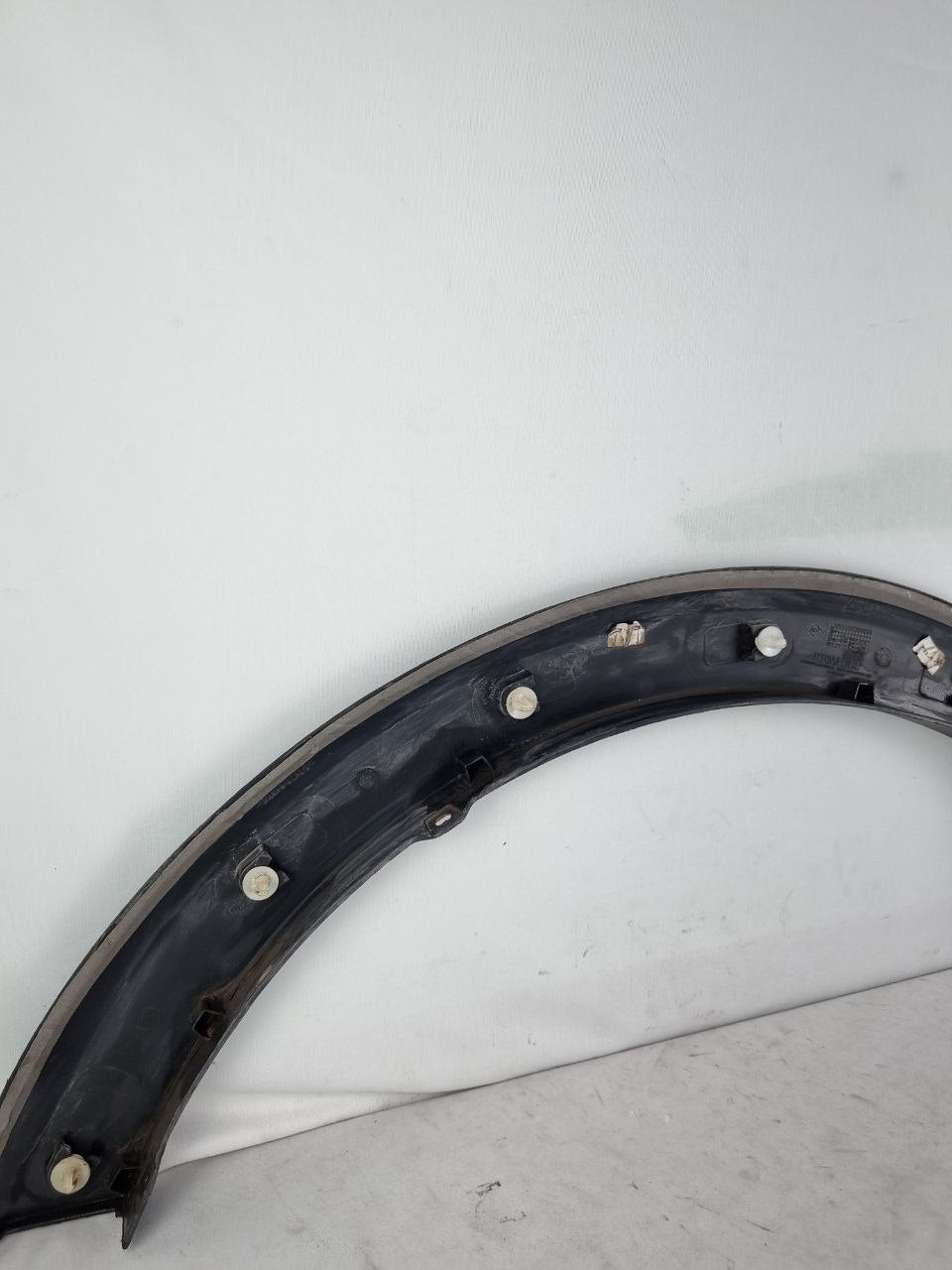 Moldura Paralama Traseira Nissan Kicks 2017/2024 Nova
