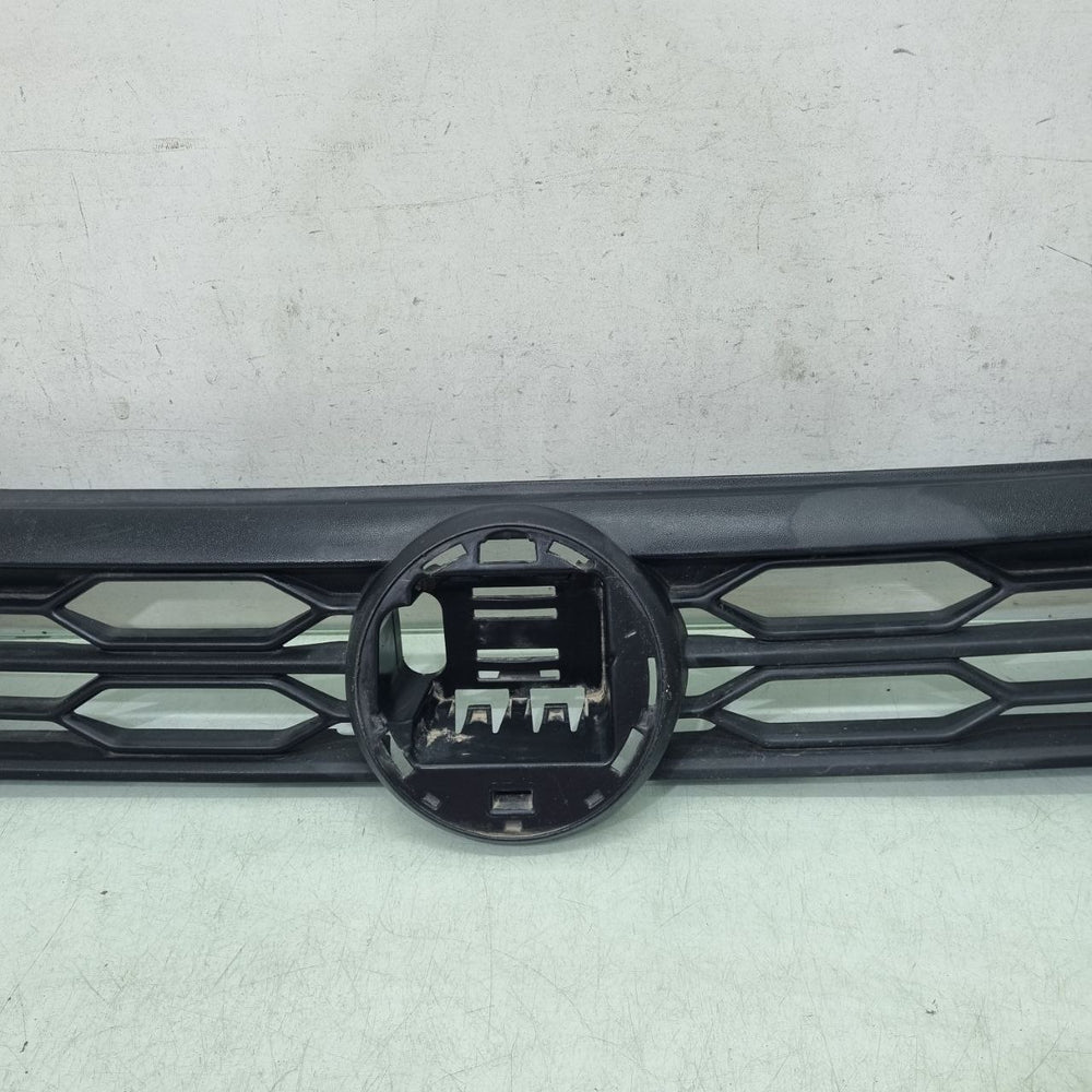 Grade Diant VW Polo 2018/2022 Usada